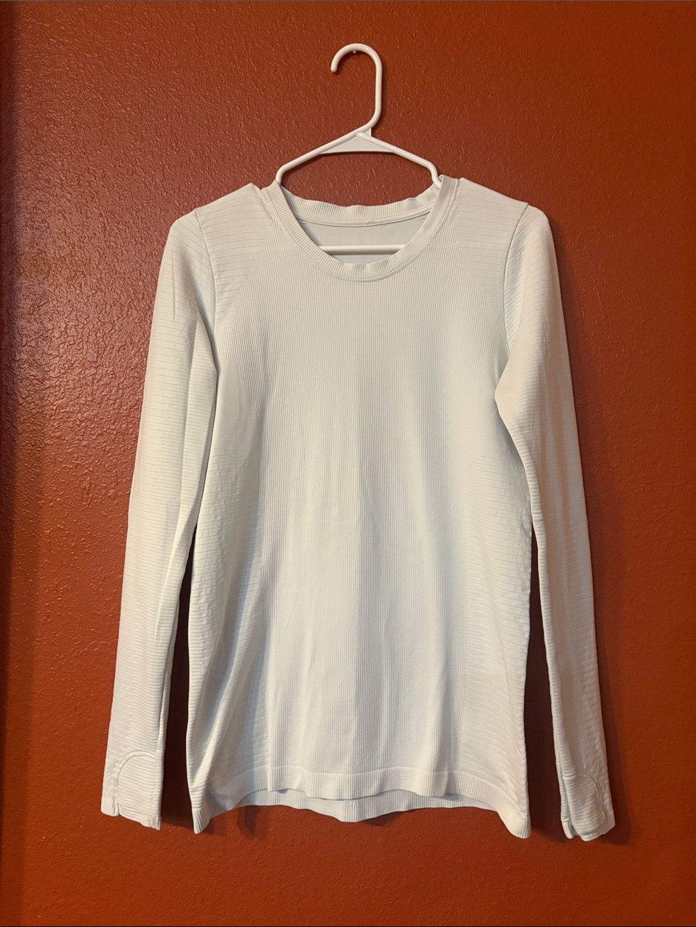 Athleta White Textured Long-Sleeve Crew